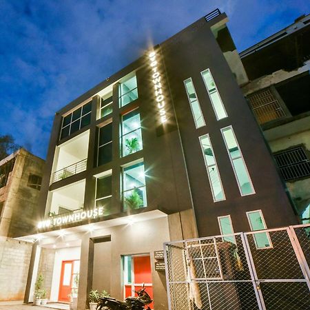 Super Townhouse Hosur Main Road Bommanahalli Near Gopalan Innovation Mall Bangalore Exterior photo
